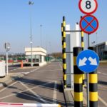 Що потрібно мати українцям, аби виїхати за кордон власним автом: пояснення Мінрентеграції 4f7f59172ff2ed1_759x425