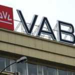 nabu-pov-domilo-pro-p-dozru-sche-7-osobam-u-sprav-zavolod-nnya-1-2-mlrd-v-eyb-banku-ukraina-kriminal-naya-1