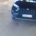 smi-beglyy-sud-ya-chaus-vernulsya-na-rodinu-v-bagazhnike-posol-skogo-avto-foto-1