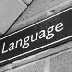 Процедура нотаріального перекладу: із яких етапів складається language