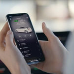tesla-software-update-8_2-app-fondpassagiere-740x425