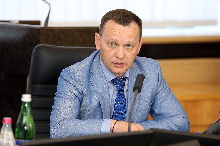 Ігор Купранець: державний паразит, мафіозний координатор, організатор економічного терору, який втік у Монако під час війни